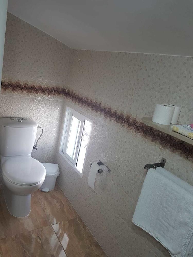 Hostal Malaga Аркос де ла Фронтера Экстерьер фото