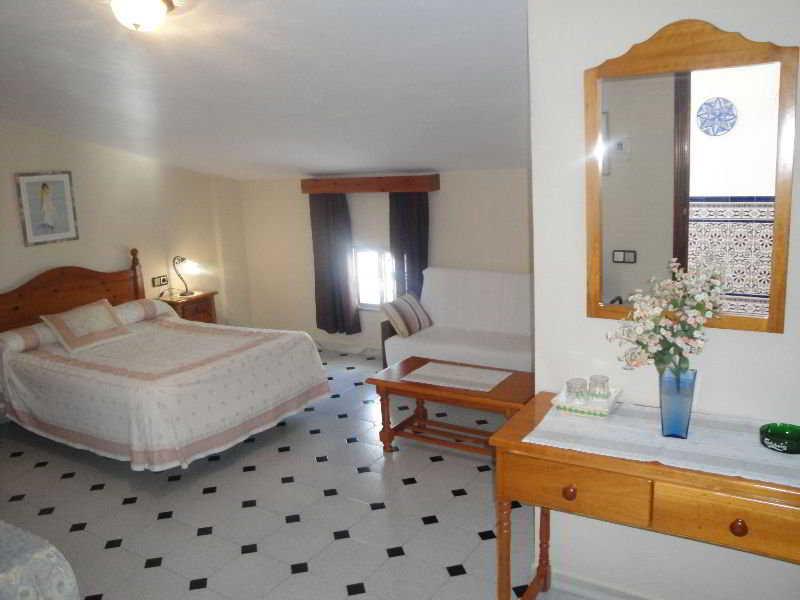 Hostal Malaga Аркос де ла Фронтера Экстерьер фото
