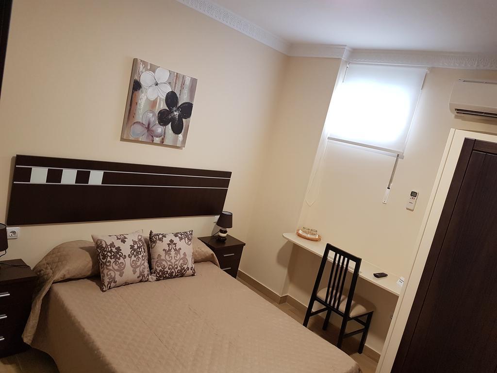 Hostal Malaga Аркос де ла Фронтера Экстерьер фото