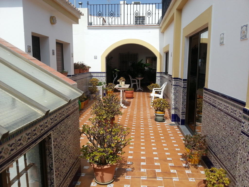 Hostal Malaga Аркос де ла Фронтера Экстерьер фото